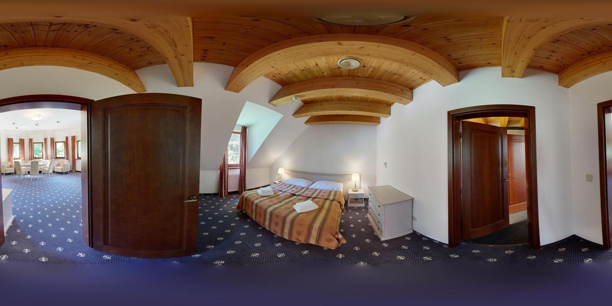 Hotel Hradna Brana Братислава Екстериор снимка